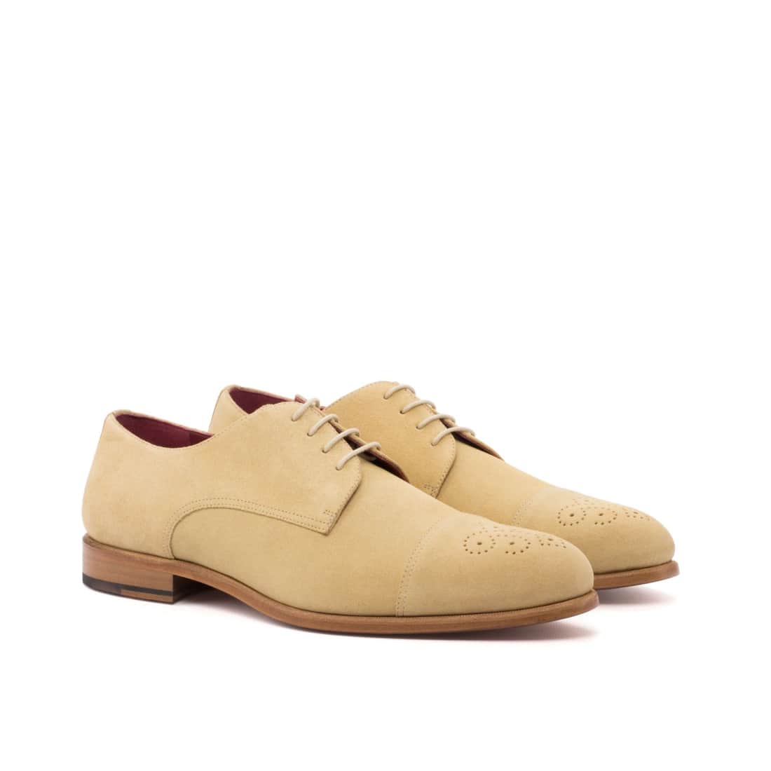 Derbie Bout Droit Fleuri en daim beige