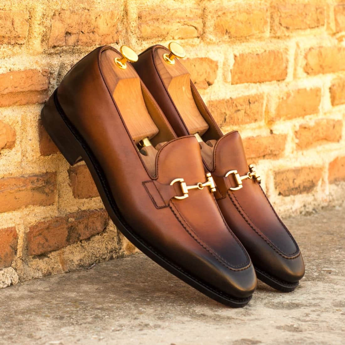 Mocassin à mors en cuir patiné marron – vue 4