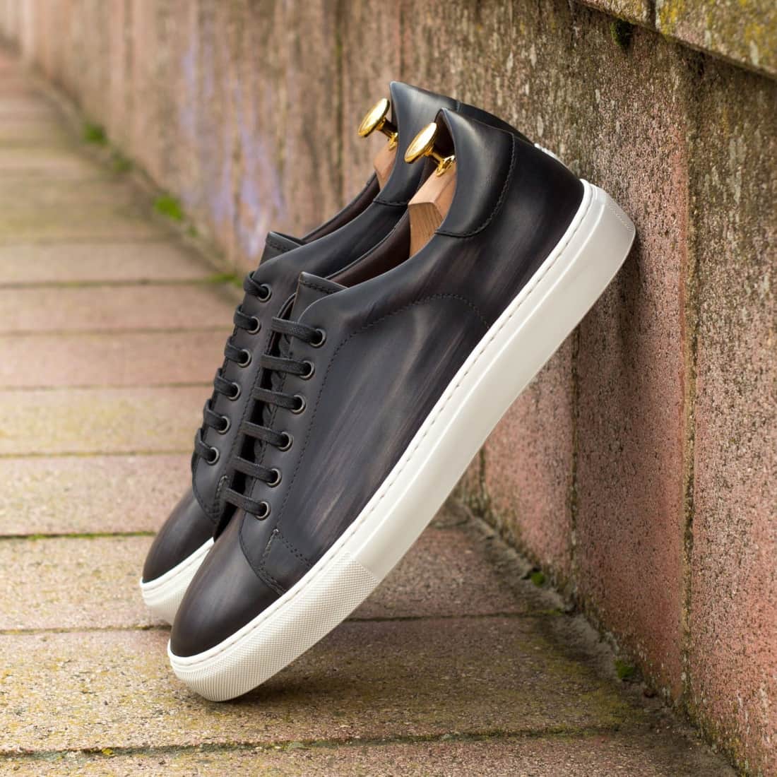Sneakers Jersey en cuir patiné gris foncé - Semelles Blanches – vue 5