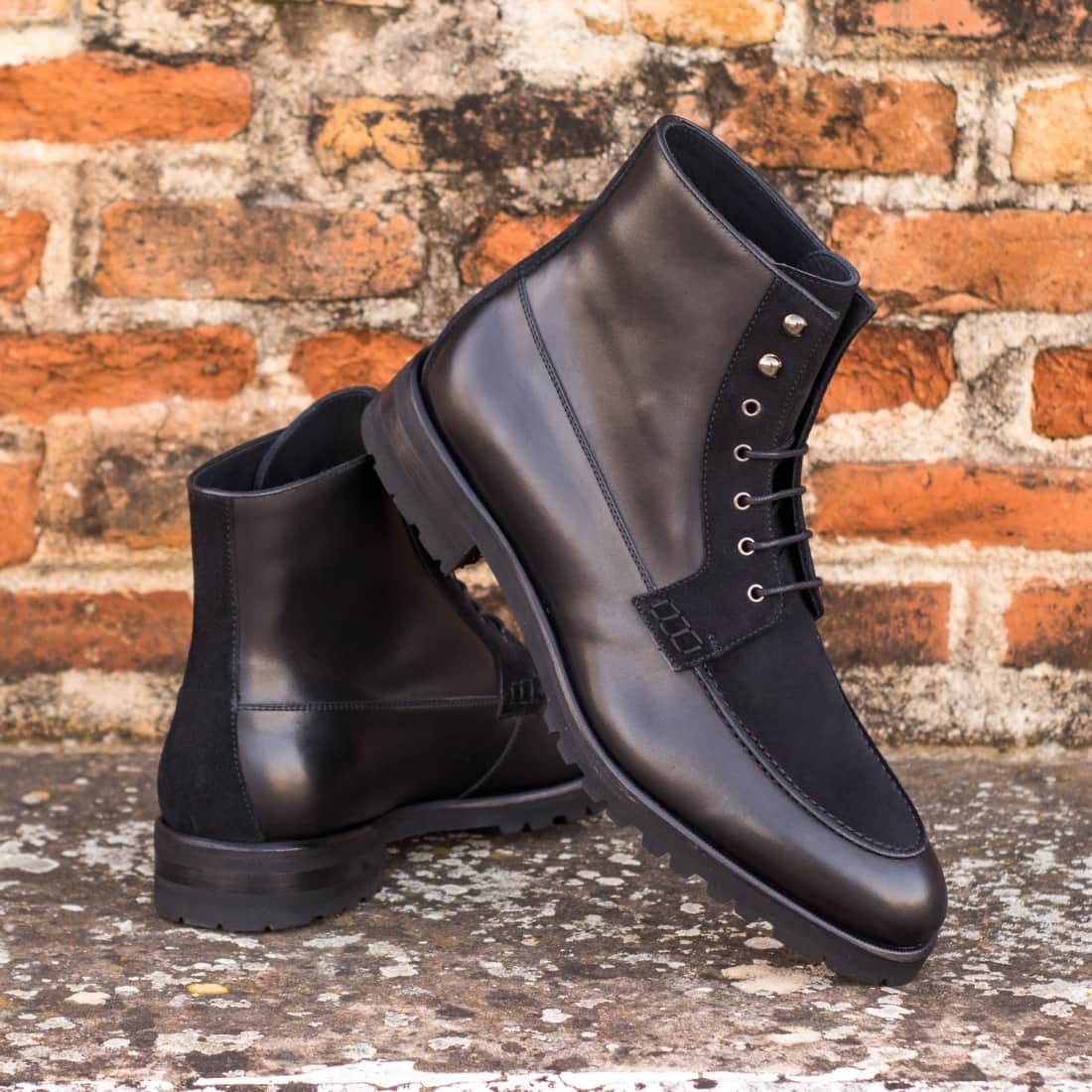 Bottines Derby Demi-Chasse en cuir et daim noir - Semelles Commando – vue 4