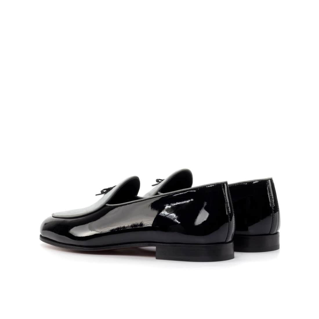 Mocassin Belge en cuir vernis noir et daim gris clair – vue 3