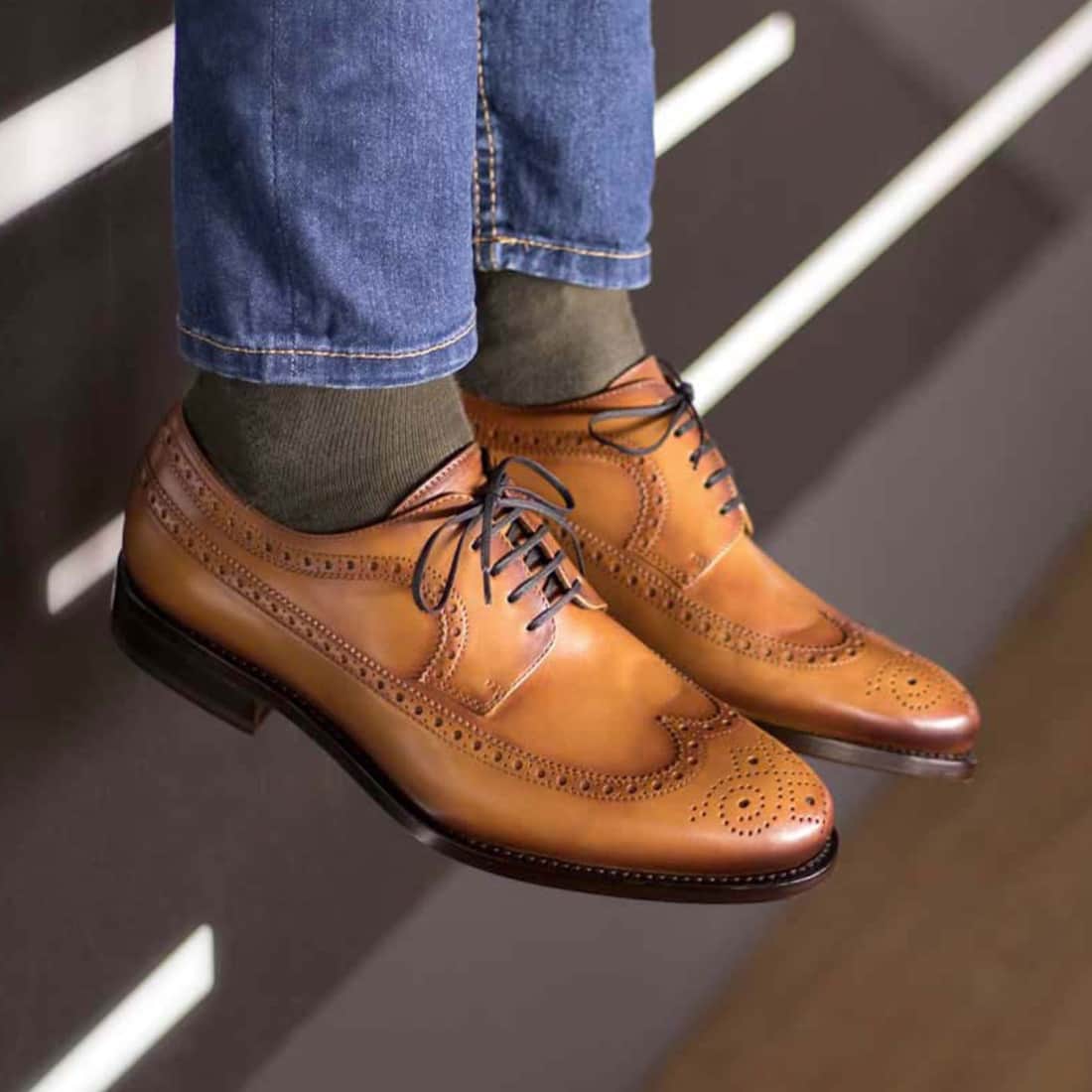 Derbie Brogue fleuri en cuir gold – vue 4