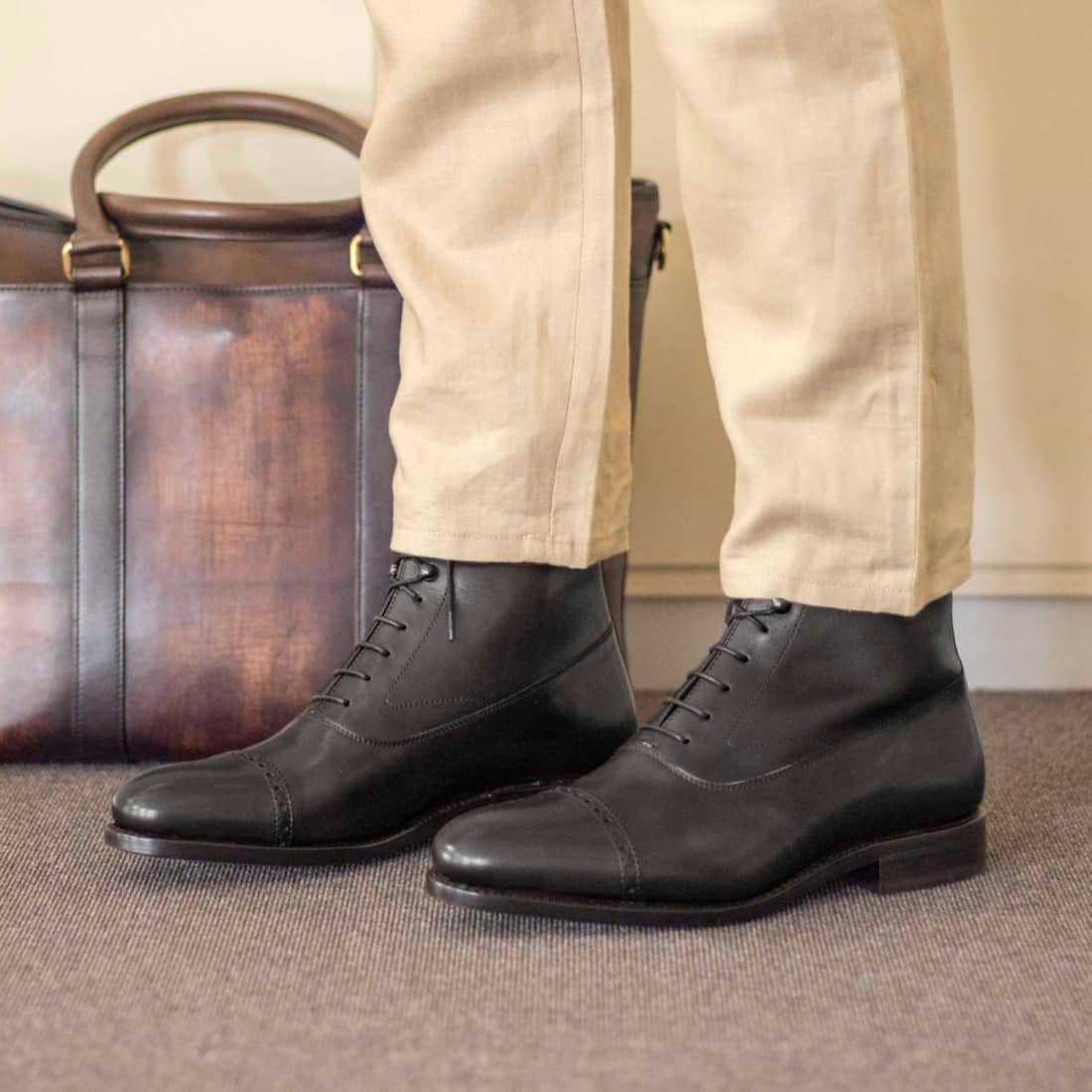 Bottines Blamoral en cuir noir – vue 4