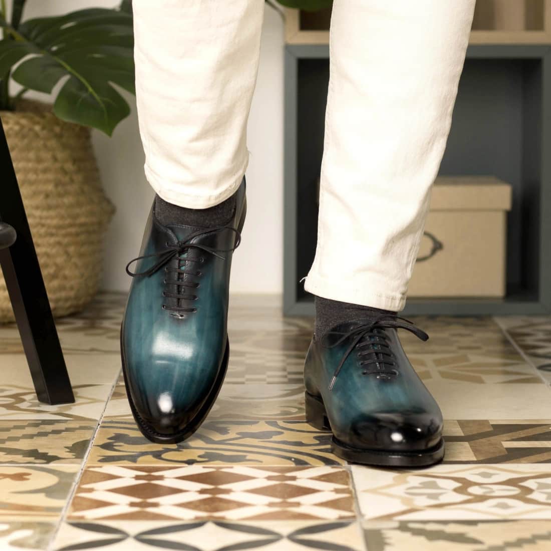 One Cut en cuir patiné pinceau turquoise – vue 6