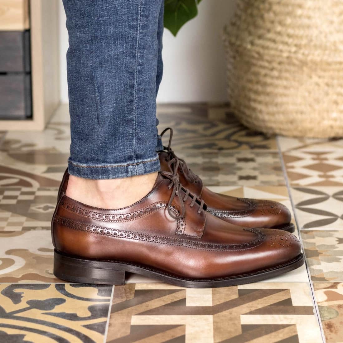 Derbie Brogue fleuri en cuir patiné marron moyen – vue 6