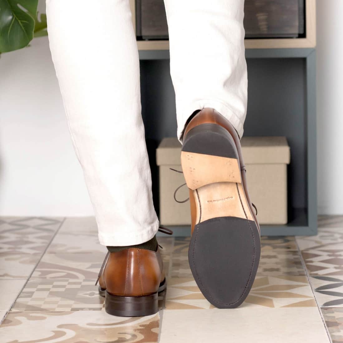 Derbie Blucher en cuir patiné gold – vue 5