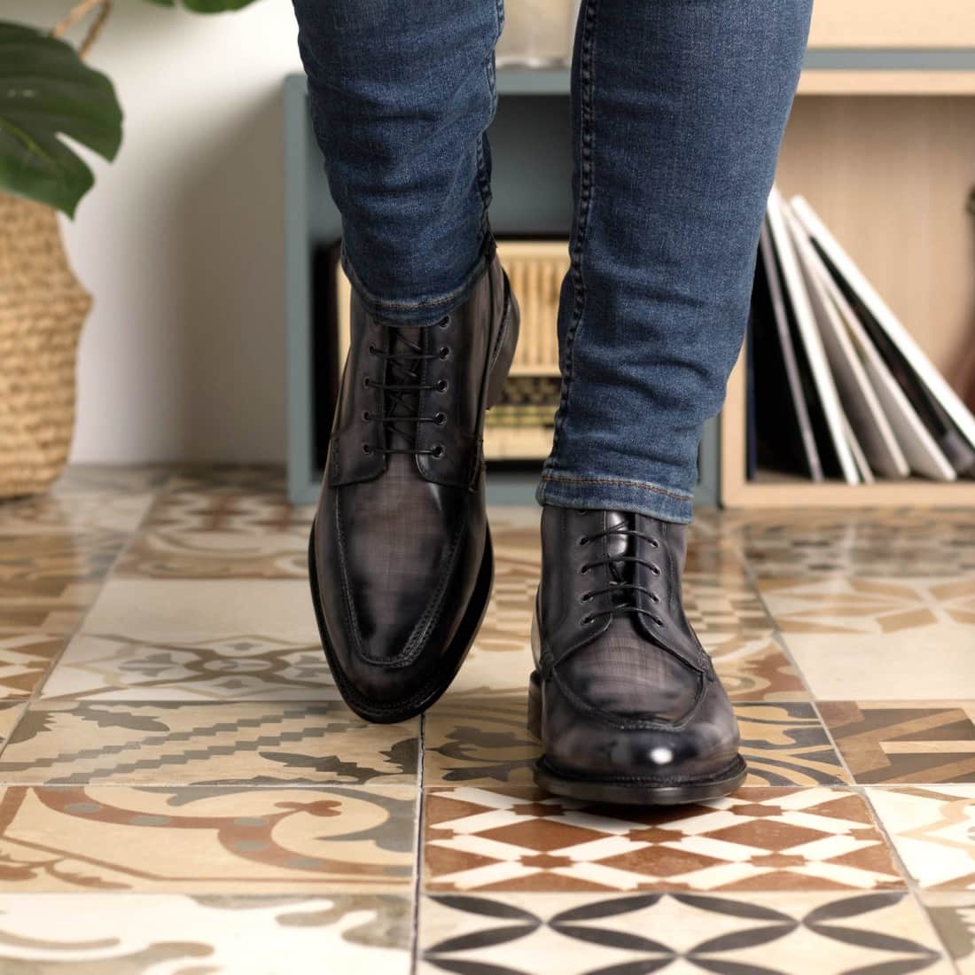 Bottines Derby Demi-Chasse en cuir patiné gris – vue 6