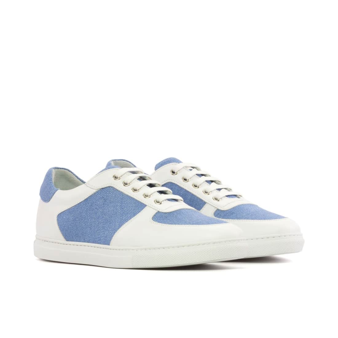 Sneakers Bumper en cuir blanc et lin bleu ciel - Semelles Blanches