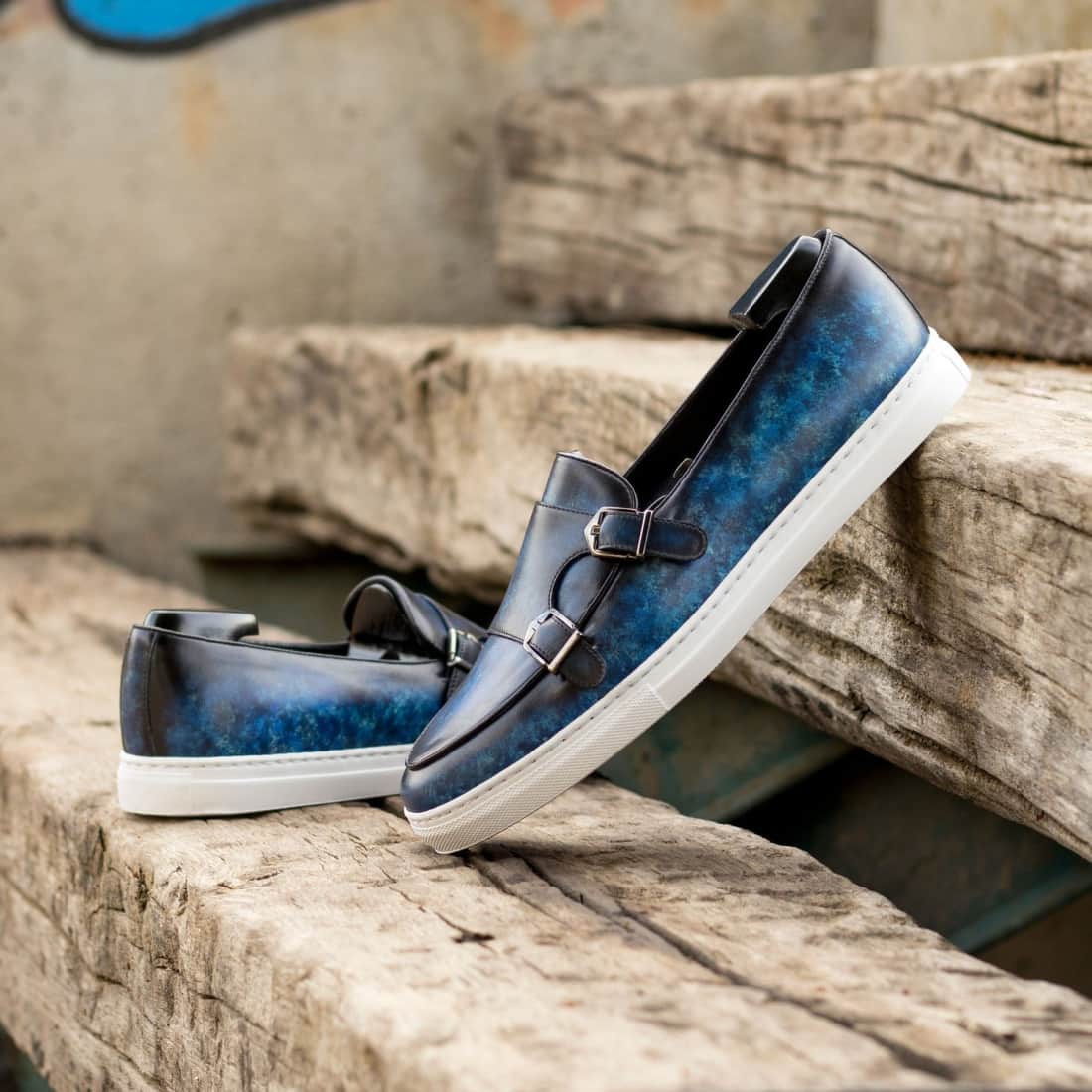 Sneaker Mocassin Double Boucle en cuir patiné bleu marine – vue 4