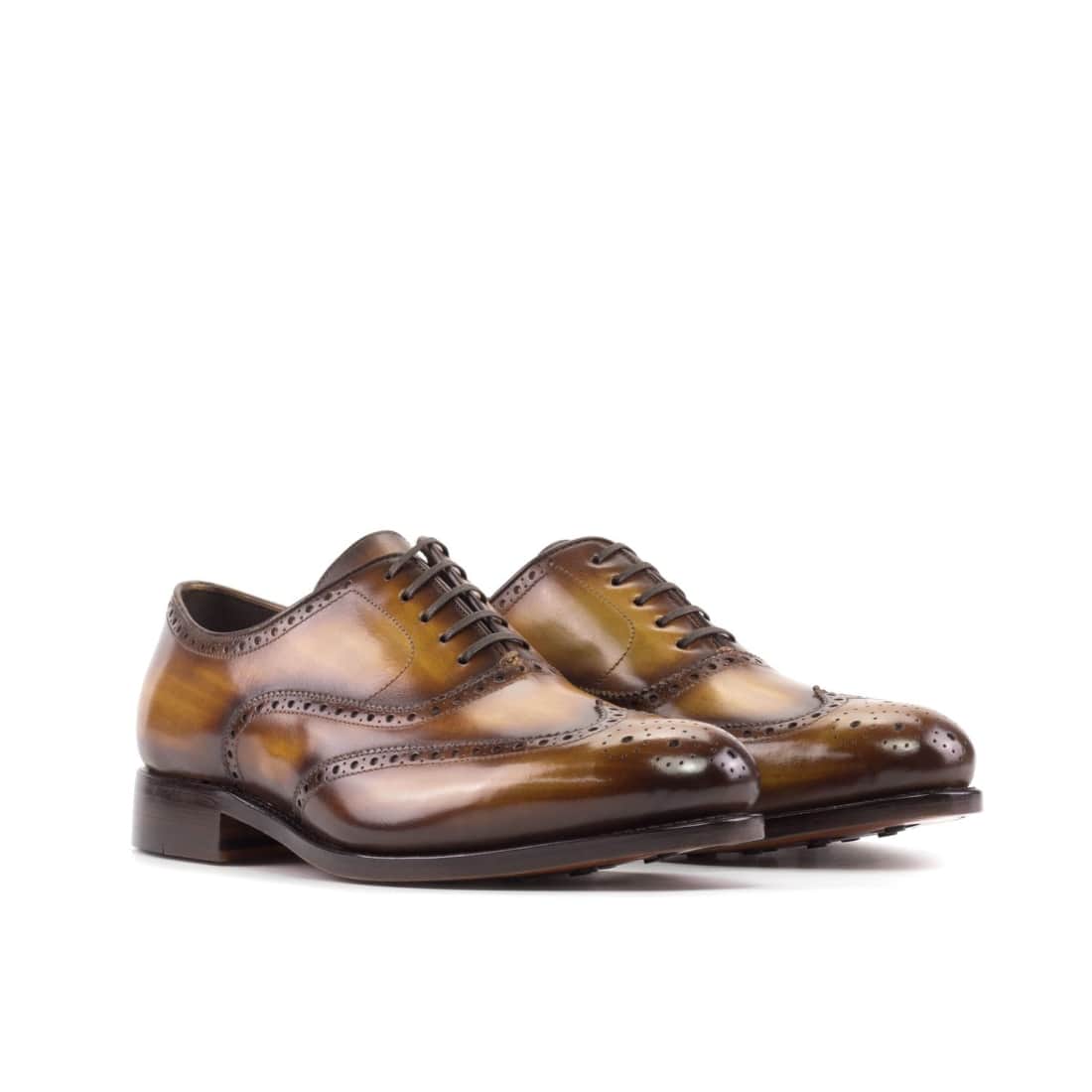 Richelieu fleuri en cuir cognac patiné