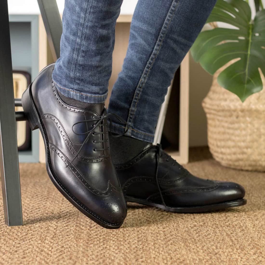 Richelieu fleuri en cuir bleu marine – vue 4