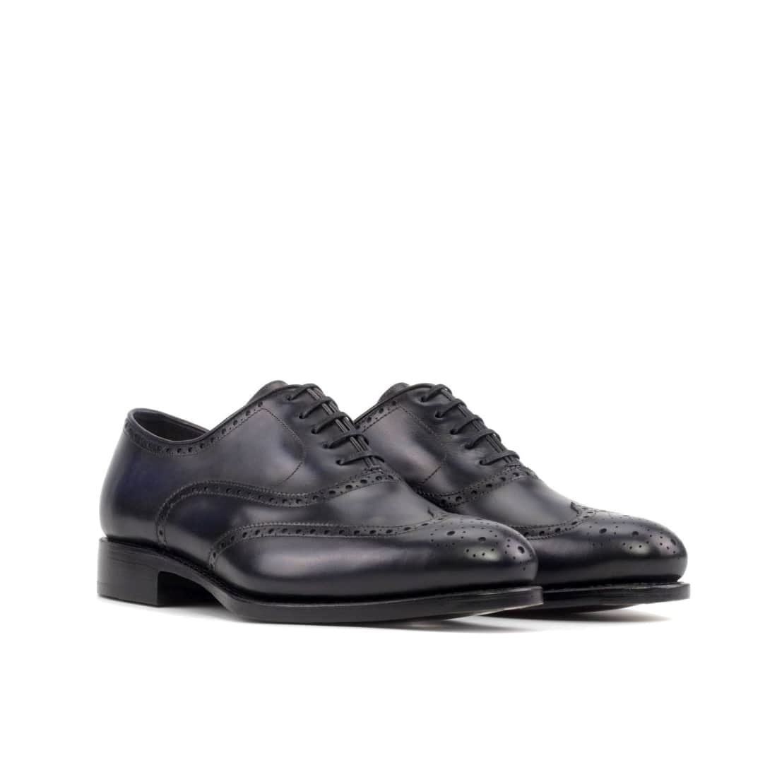 Richelieu fleuri en cuir bleu marine