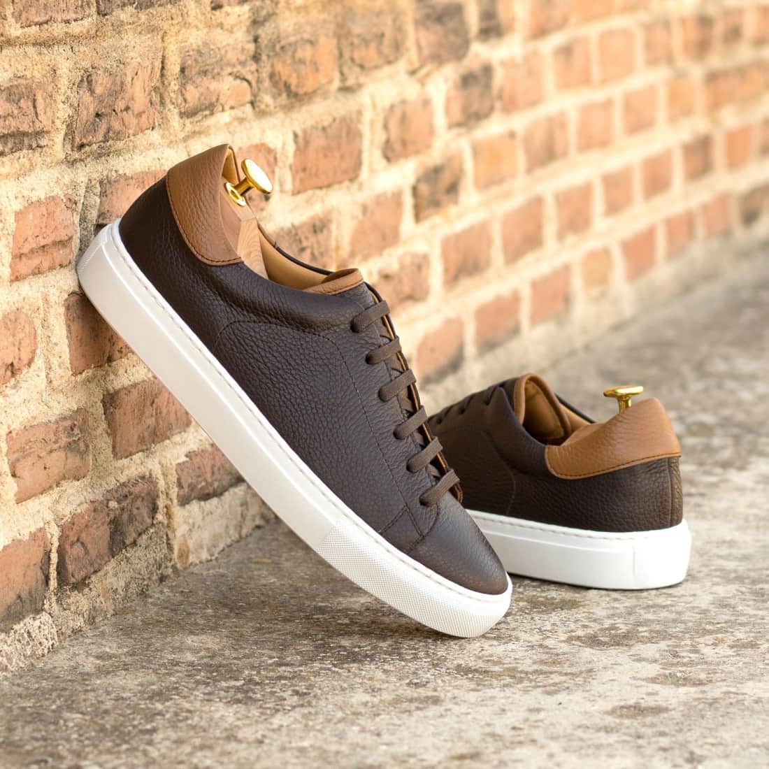 Sneakers Jersey en cuir grainé marron foncé - Semelles Blanches – vue 5