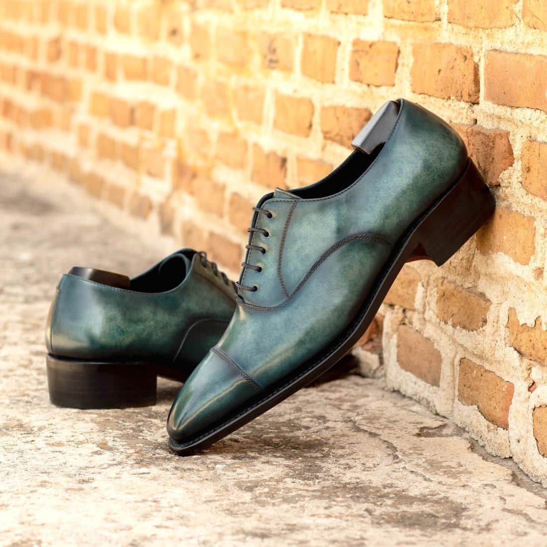 Richelieu bout droit en cuir patiné turquoise – vue 4