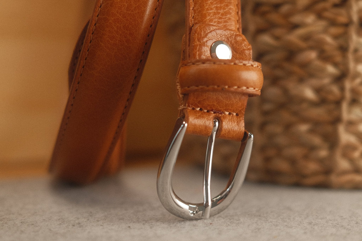 Ceinture femme cuir camel boucle ronde fine 25 mm – vue 2
