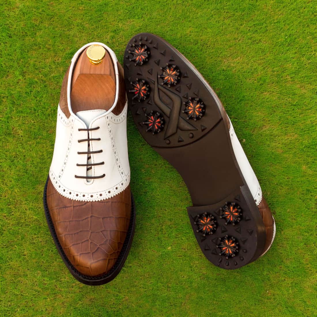 Richelieu de golf en cuir croco marron et blanc – vue 4