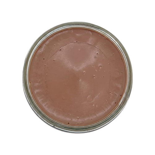 Baume rénovateur Avel noisette dans son pot ouvert, vu de dessus