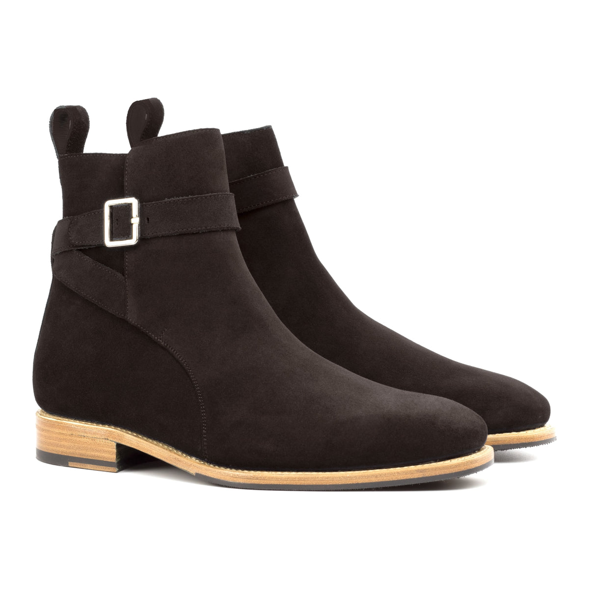 Bottines Jodhpur en daim marron foncé, vue de trois quarts avant