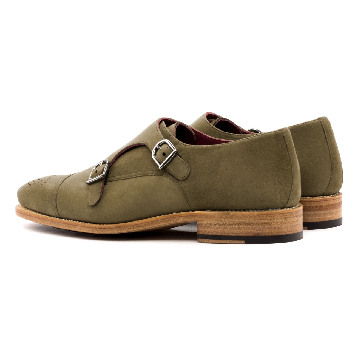 Chaussure double boucle en daim kaki, la paire vue de trois quarts arrière