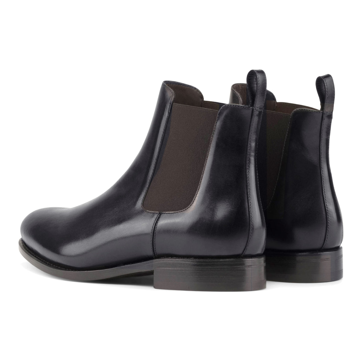 Chelsea Boots en cuir bleu marine, la paire vue de trois quarts arrière