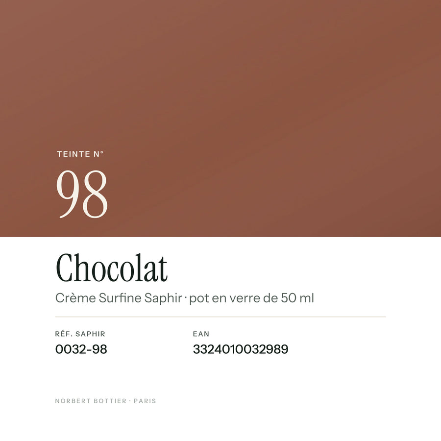 Teinte Chocolat n° 98 de la Crème Surfine Saphir, réf. 0032-98, EAN 3324010032989