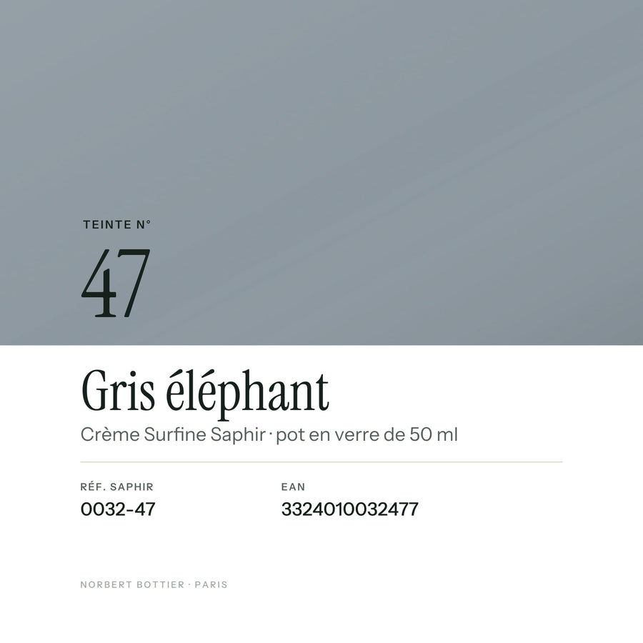 Teinte Gris éléphant n° 47 de la Crème Surfine Saphir, réf. 0032-47, EAN 3324010032477