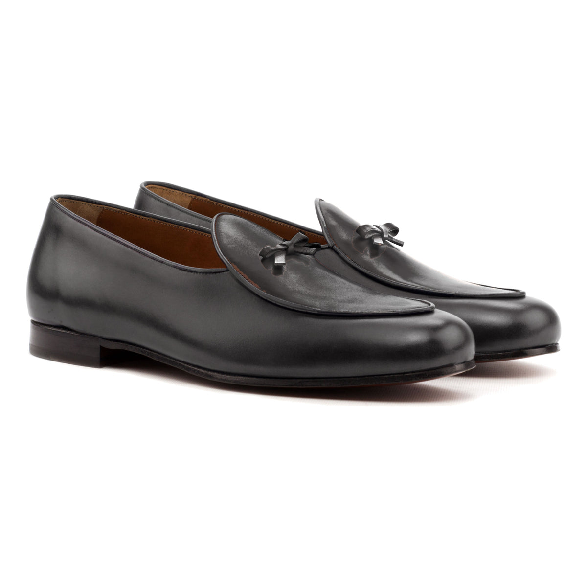 Mocassin belge en cuir noir – vue 1