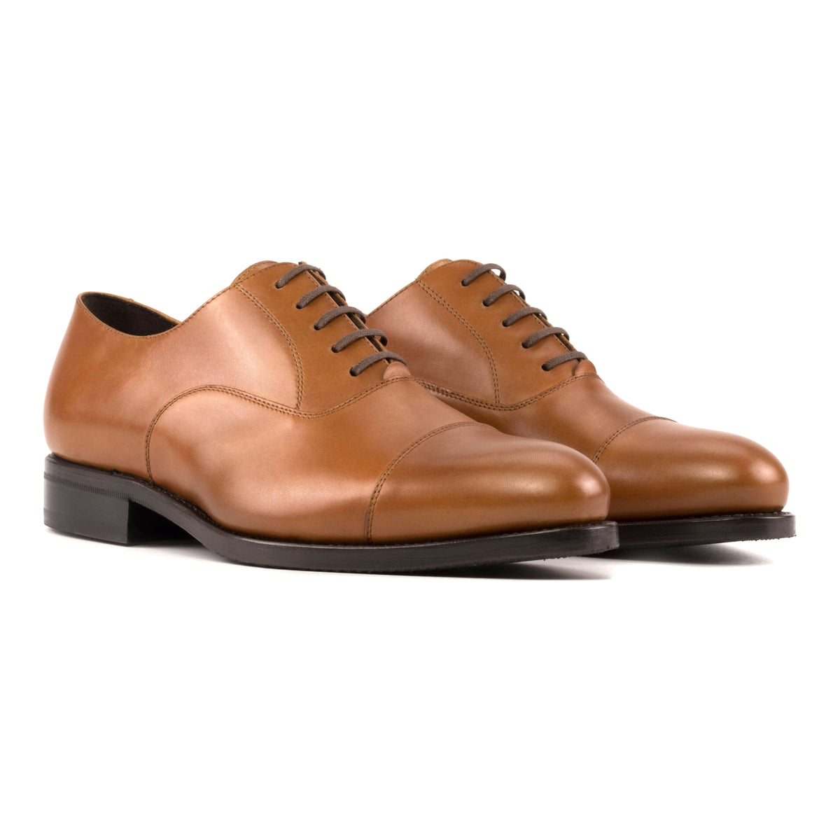 Richelieu bout droit en cuir cognac – vue 1