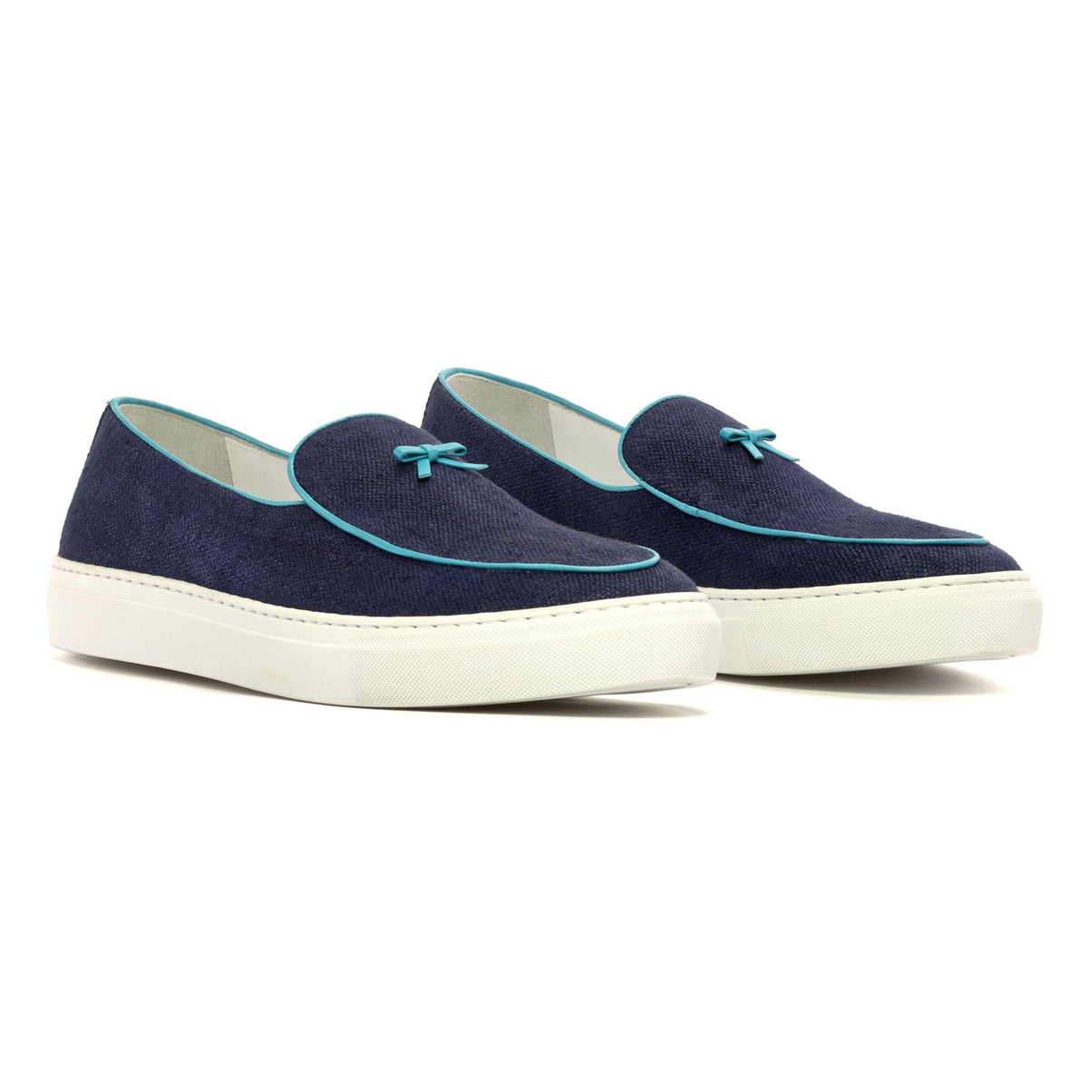 Sneaker Mocassin Belge en daim bleu marine – vue 1